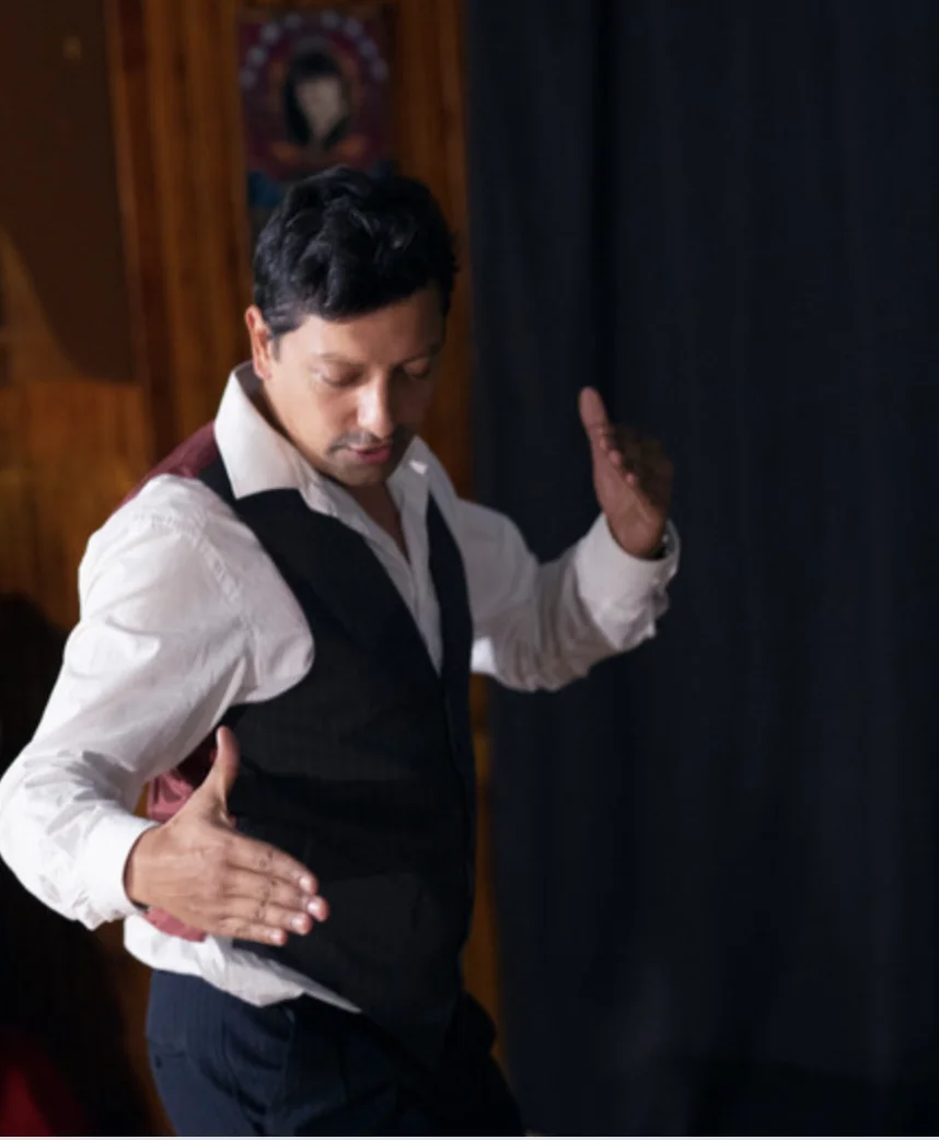 Carlos Dall'Asta dancing tango